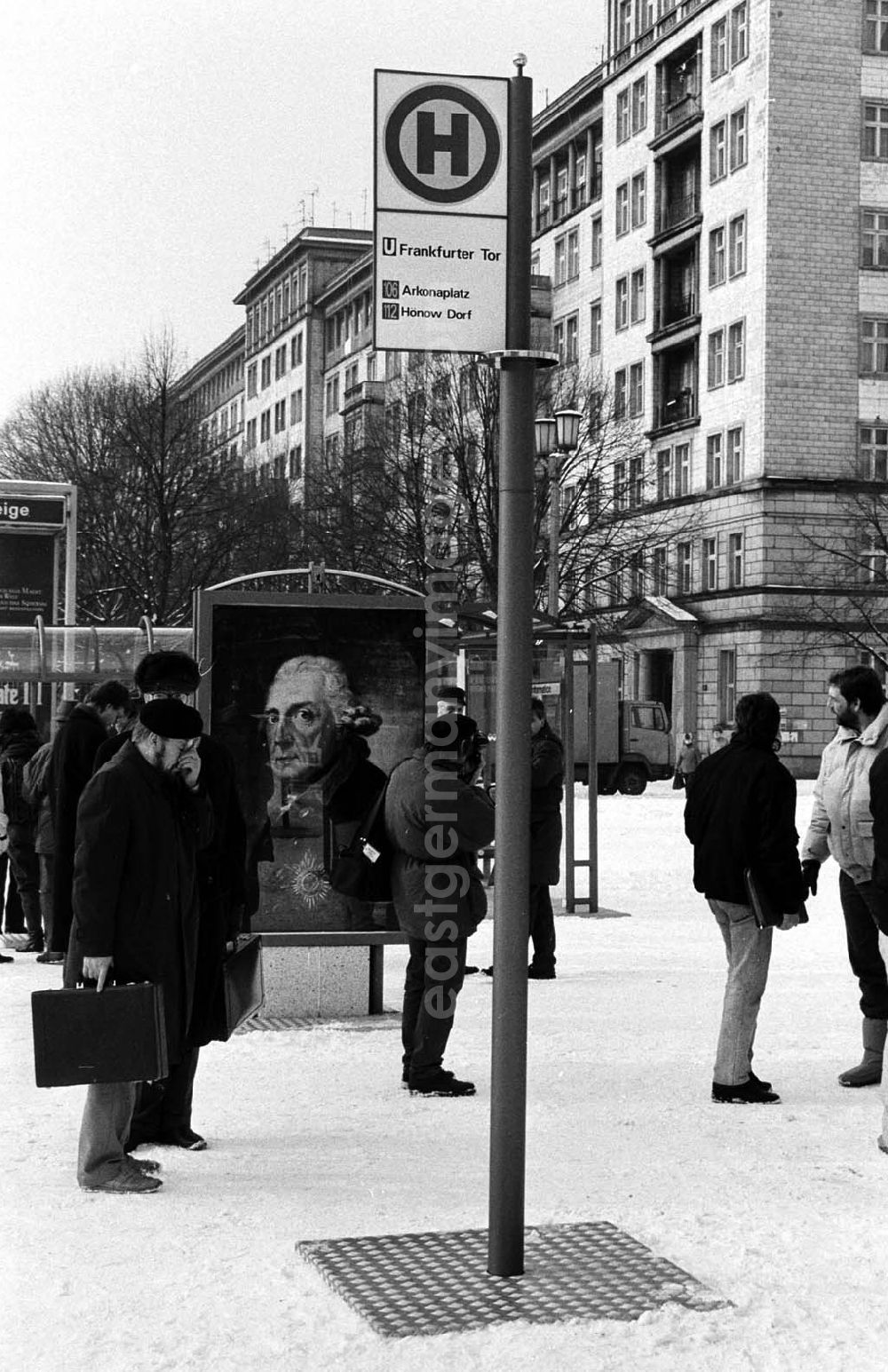 GDR photo archive: - Wall- Verkehrsbauten Umschlag:7163