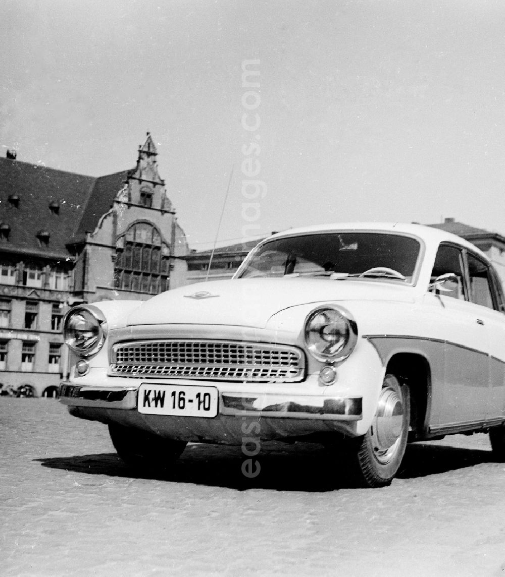 GDR photo archive: Dresden - Wartburg 311 of the car work Eisenach in Dresden in the federal state Saxony in the area of the former GDR, German democratic republic