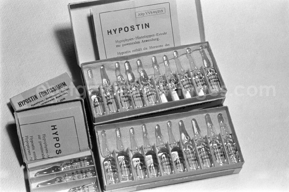 GDR image archive: Stolpen - Pig-derived labor-inducing drug Hypostine - Posterior Pituitary Extract in Stolpen, Saxony in the area of the former GDR, German Democratic Republic