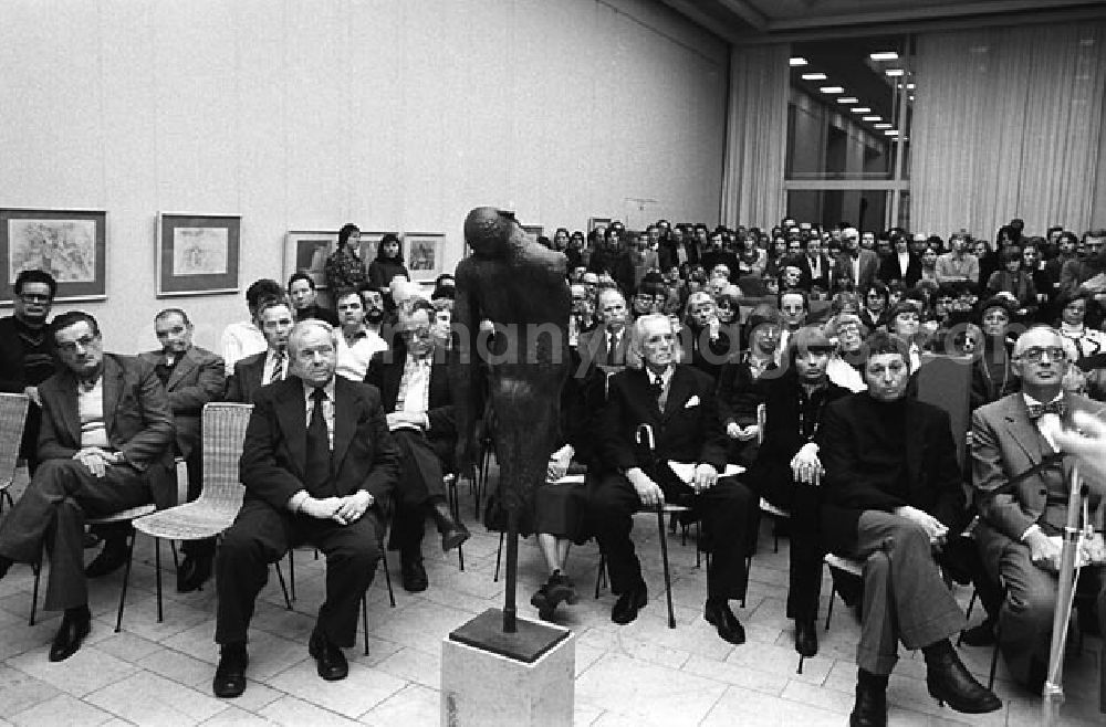 GDR photo archive: Berlin - 16.01.198