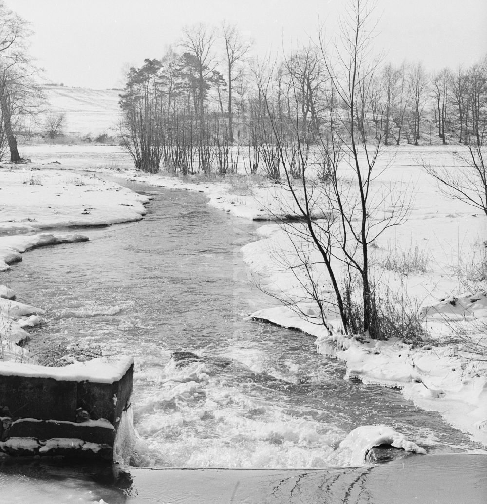 GDR photo archive: Riesa - Winter landscape in Riesa in the state Saxony on the territory of the former GDR, German Democratic Republic