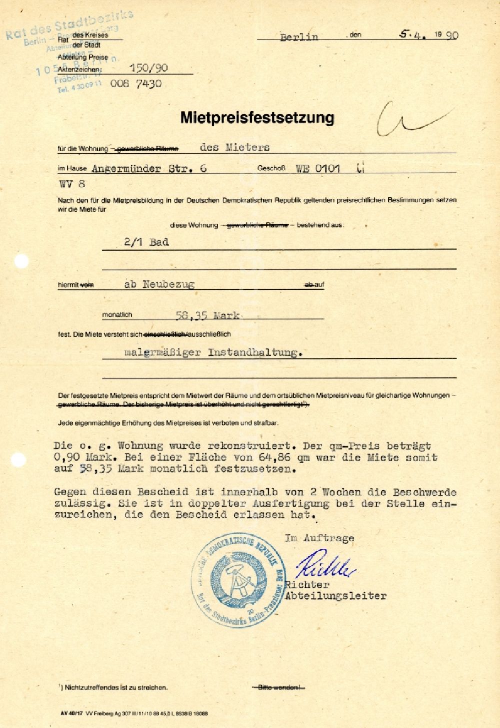 GDR image archive: Berlin - Reproduction Wohnungsmietvertrag und Mietpreisfestsetzung issued in the district Prenzlauer Berg in Berlin, the former capital of the GDR, German Democratic Republic