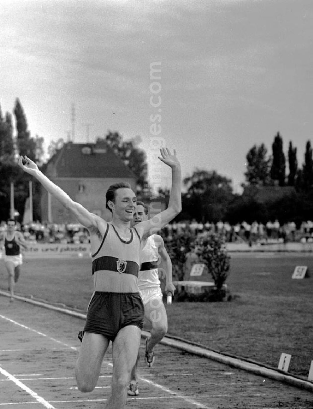 GDR image archive: Halle - 27.-30.07.1967 XX. Leichtathletik Meisterschaft Halle 4x40