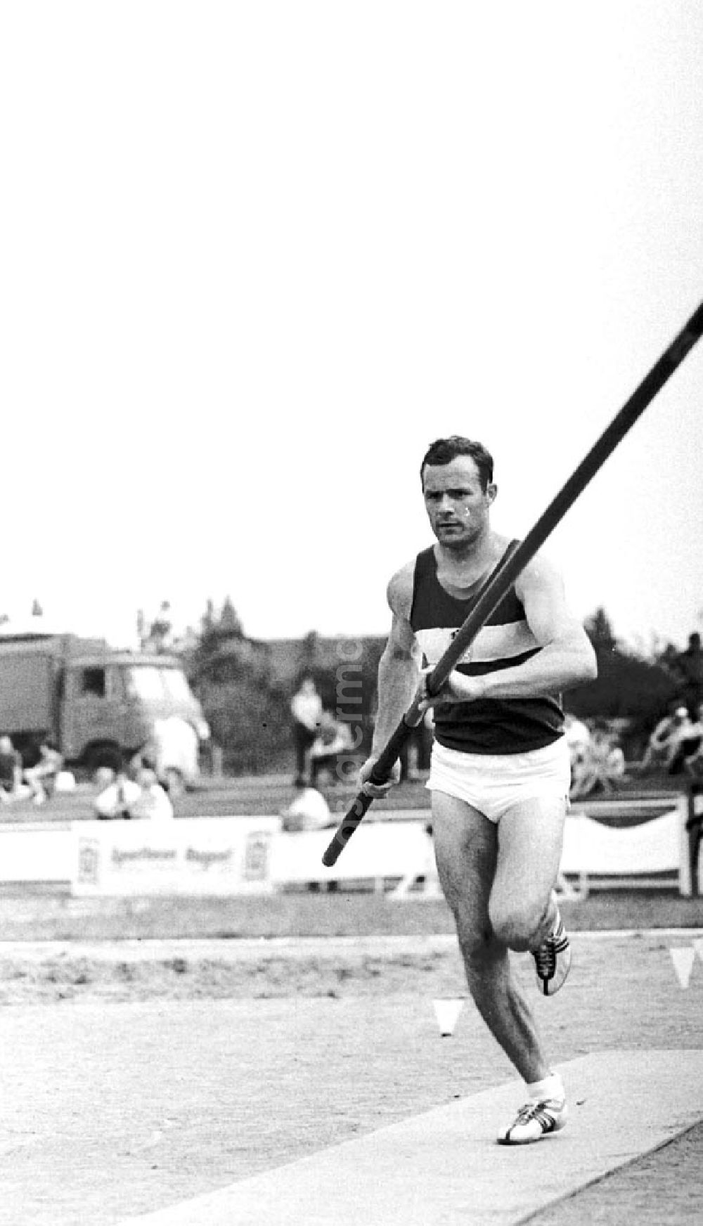 Halle: 27.-30.07.1967 XX. Leichtathletik Meisterschaft Halle Manfred Tiedtke (1