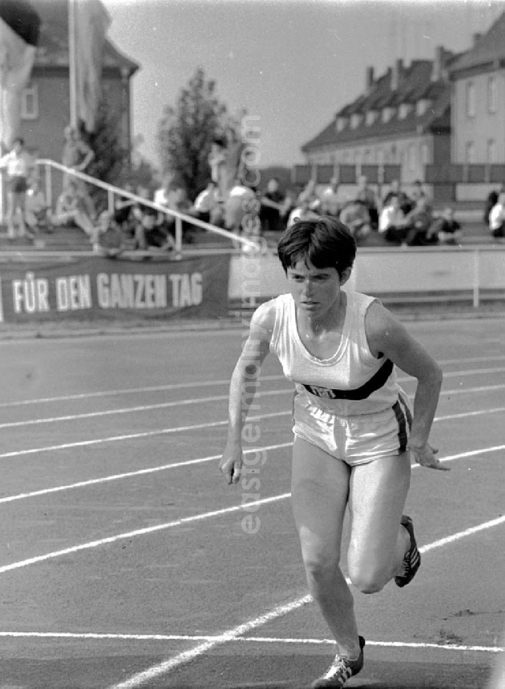Halle: 27.-30.07.1967 XX. Leichtathletik Meisterschaft Halle Waltraud Pöhlitz, 800m (1