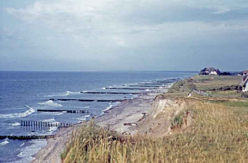 Beach landscape of the Baltic Sea on street Strandweg in Ahrenshoop, Mecklenburg-Western Pomerania on the territory of the former GDR, German Democratic Republic