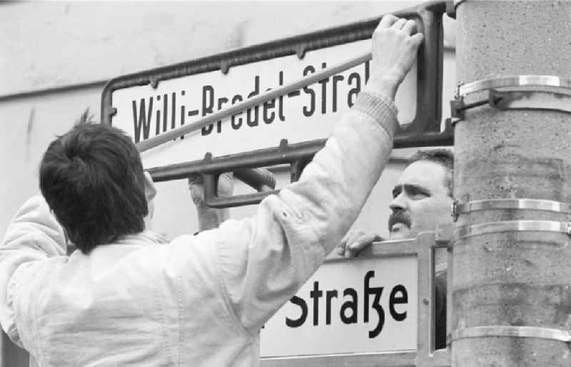Renamed street Willi-Bredel-Strasse in Schivelbeiner Strasse in Berlin - Prenzlauer Berg
