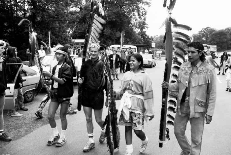 Indian Memorial Run at the Glienicker Bridge in Berlin-Wannsee