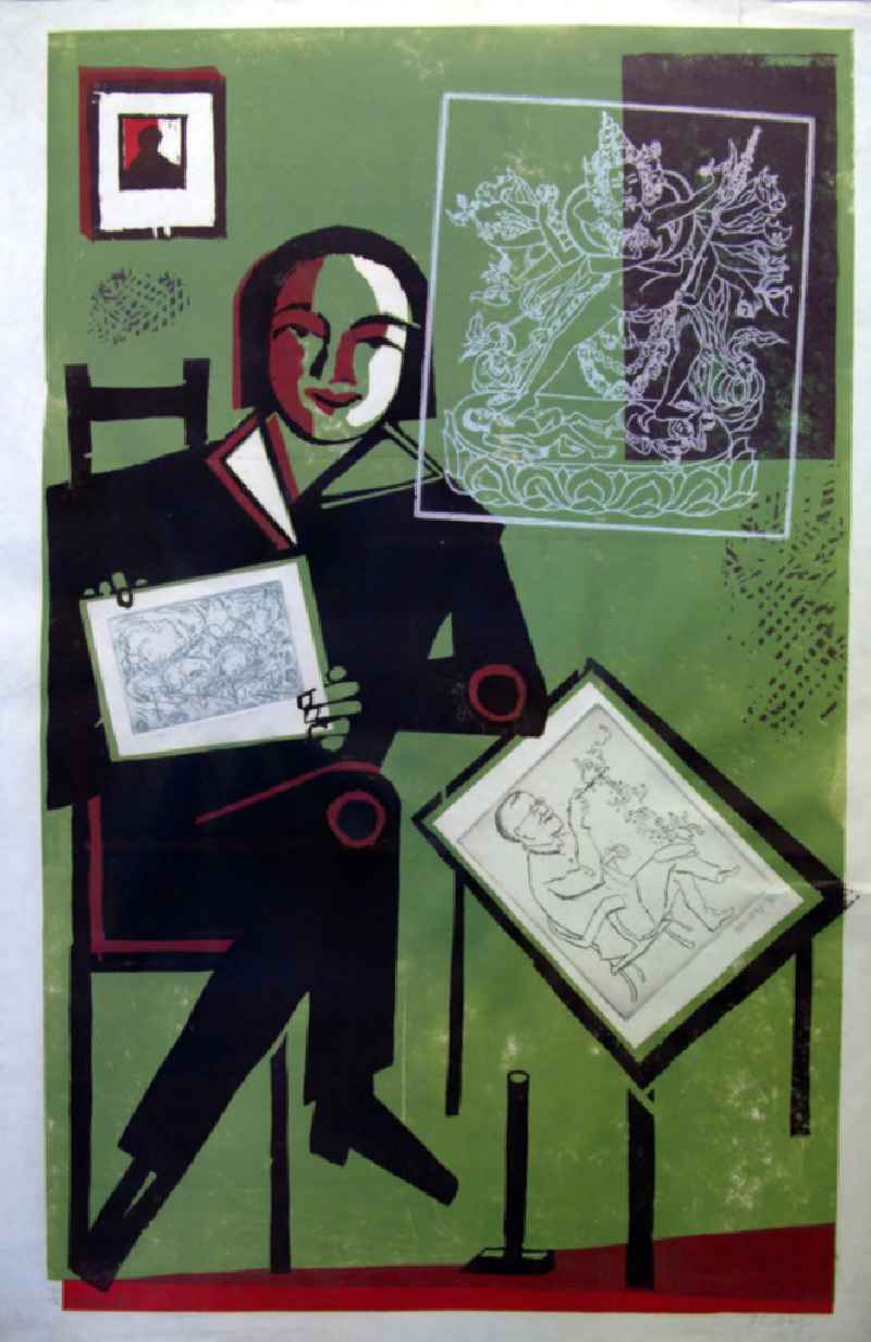 Grafik von Herbert Sandberg 'Der Sammler' aus dem Jahr 1979, 54,5x87,1cm Kombinationsdruck aus Holzschnitt, Linolschnitt und Radierungen Herbert Sandbergs (u.a. 'Brechts Verhör'), handsigniert, 2/2. Eine Person sitzt in einem grünen Zimmer auf einem Stuhl, an der Wand ein Bild, in seinen Händen hält die Person eine Radierung von Herbert Sandberg, auf dem Tisch liegt die Zeichnung 'Brechts Verhör'; rechts oben: eine Art Stempelzeichen mit einer indischen Gottheit, sie hat mehrere Arme und steht auf zwei Menschen.