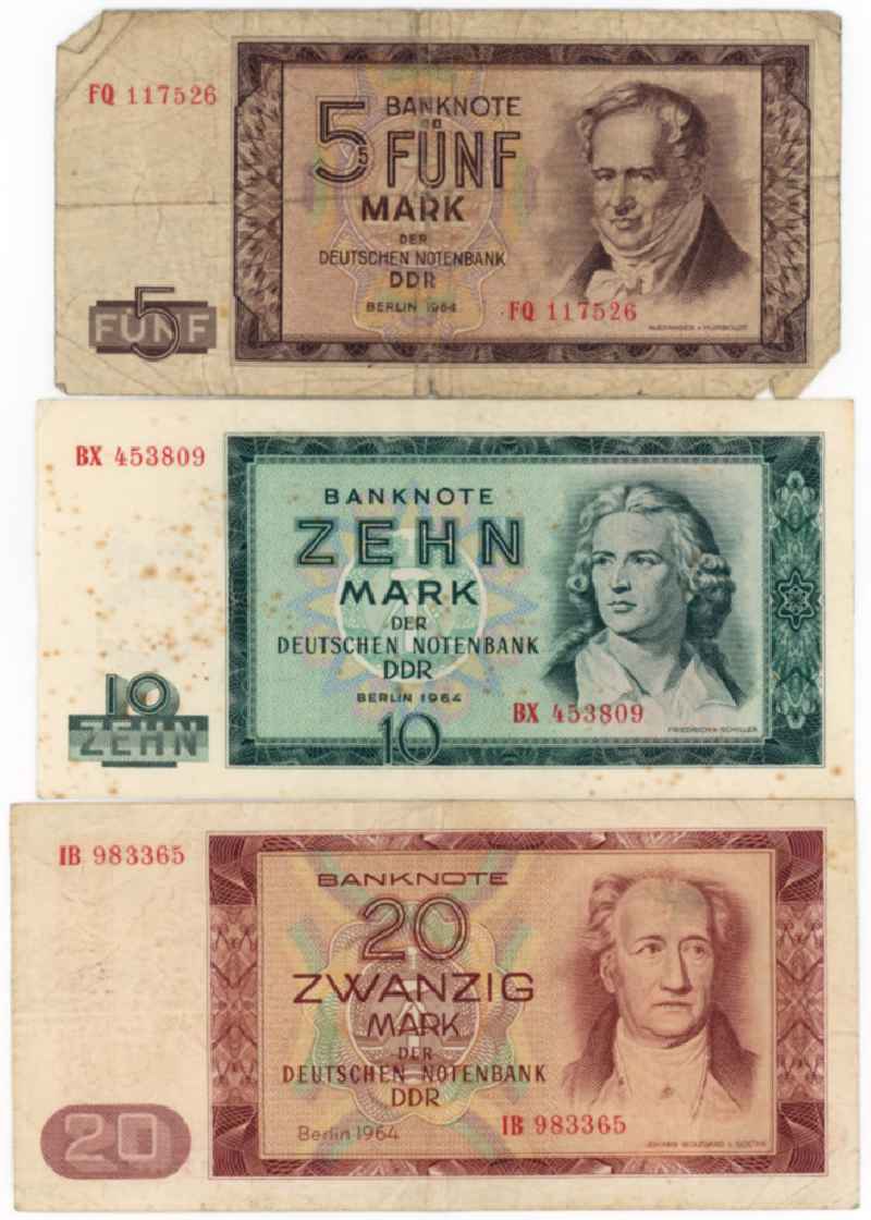 Banknoten der Mark der DDR Ausgabe 1964 in Stückelung zu 5, 10 und 2