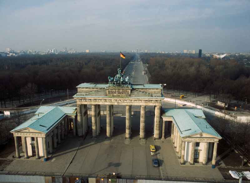Restoration work at the Brandenburg Gate with Quadriga and DDR-flag