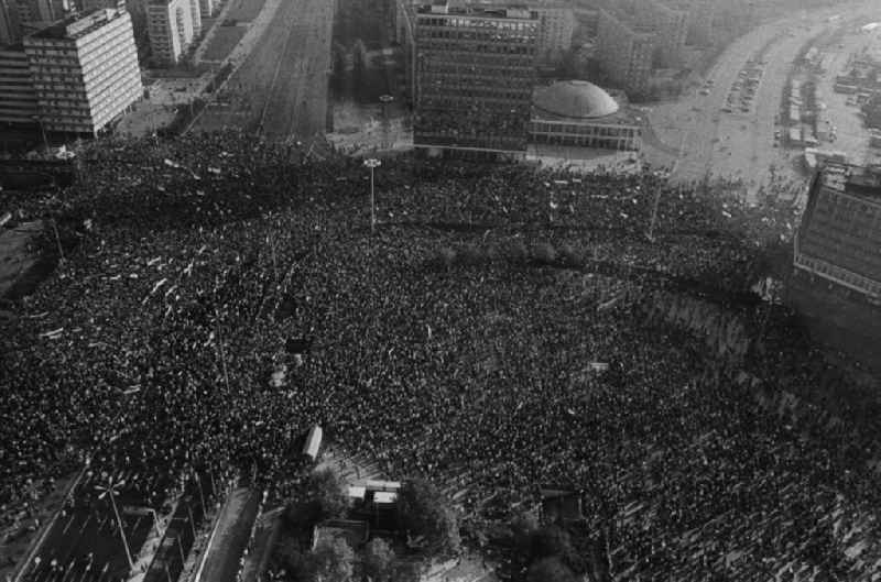 Great demonstration of tens of thousands of East Germans at the Alexanderplatz in Berlin-the capital of East Germany