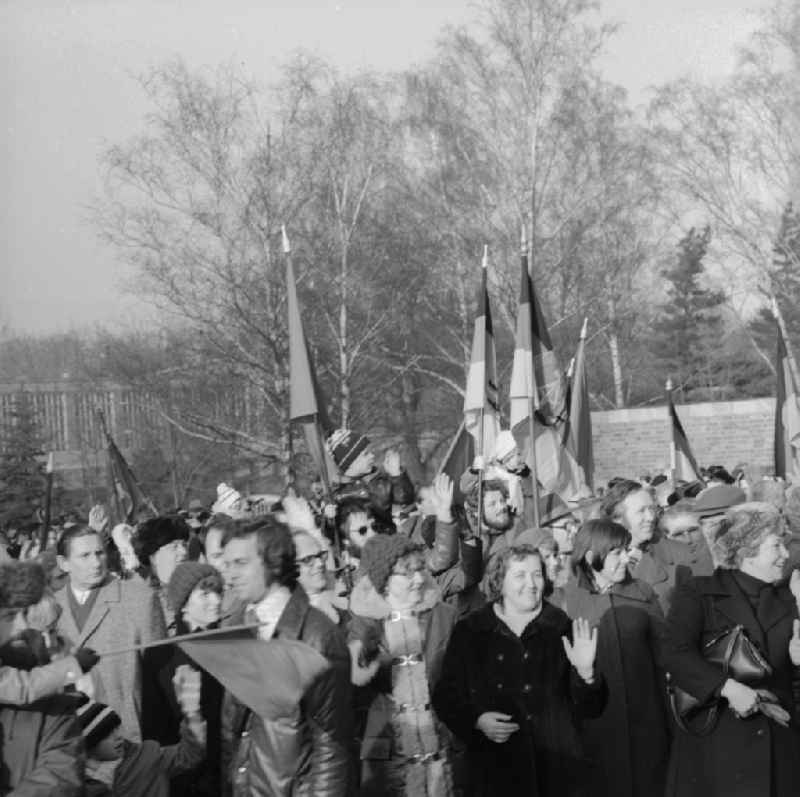 Liebknecht-Luxembourg-demonstration at the Central Cemetery Friedrichsfelde in Berlin-Lichtenberg. It takes place annually at the date of her death anniversary on the second weekend in January instead