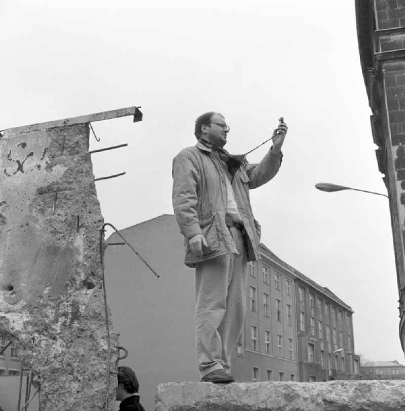 Demolition of the Berlin Wall. In July 199