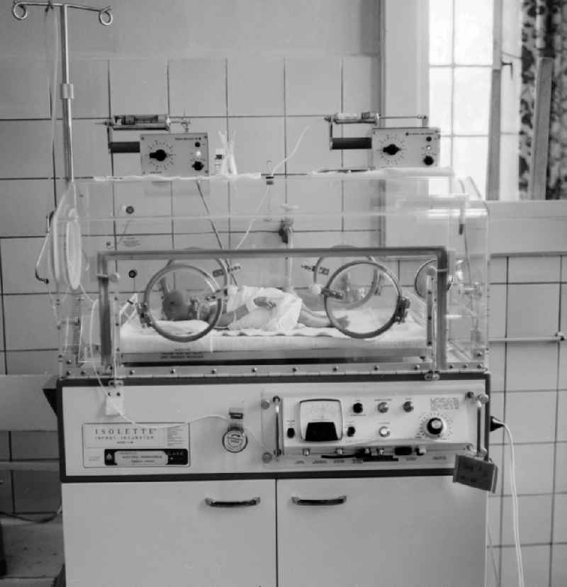 A newborn baby is in an incubator in intensive care in the Children's Clinic in Klinikum Berlin-Buch in Berlin, the former capital of the GDR, the German Democratic Republic
