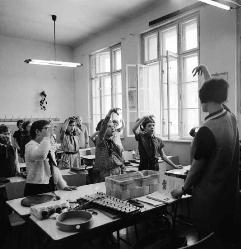 Music lessons in the lower level at the Shostakovich School of Music Lichtenberg in Berlin, the former capital of the GDR, German Democratic Republic