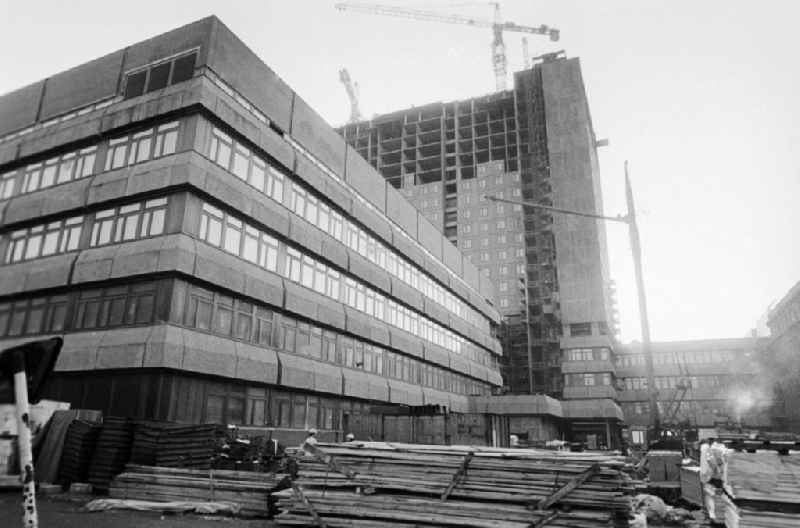 Building site to the new building of the bed high rise of the Charite in the campus middle in Berlin, the former capital of the GDR, German democratic republic