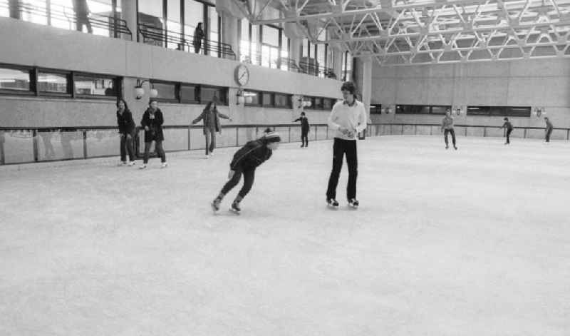 The skating road, called also Polarium, in the sports centre and recreation centre (SEZ) in Berlin, the former capital of the GDR, German democratic republic