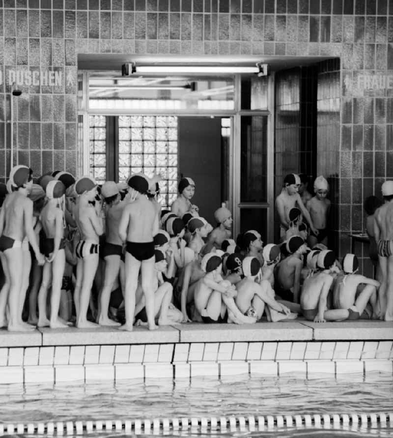 Swimming competition in the indoor swimming pool in Berlin, the former capital of the GDR, German Democratic Republic