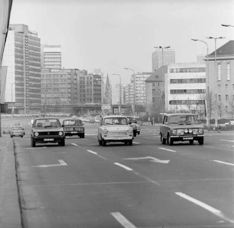 Passenger Cars - Motor Vehicles in Road Traffic auf der Grunerstrasse im Stadtzentrum in Berlin, the former capital of the GDR, German Democratic Republic