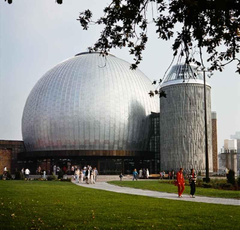 The Zeiss - Large Planetarium on the day of its opening in Prenzlauer Berg in Berlin Eastberlin on the territory of the former GDR, German Democratic Republic. It was built according to the plans of the architect Erhardt Gisske