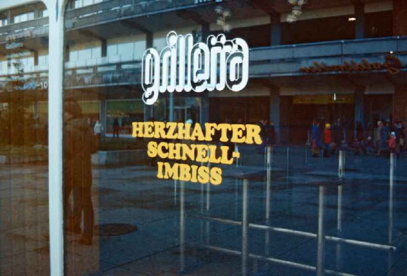 Grilletta fast food restaurant at Alexanderplatz in Eastberlin on the territory of the former GDR, German Democratic Republic