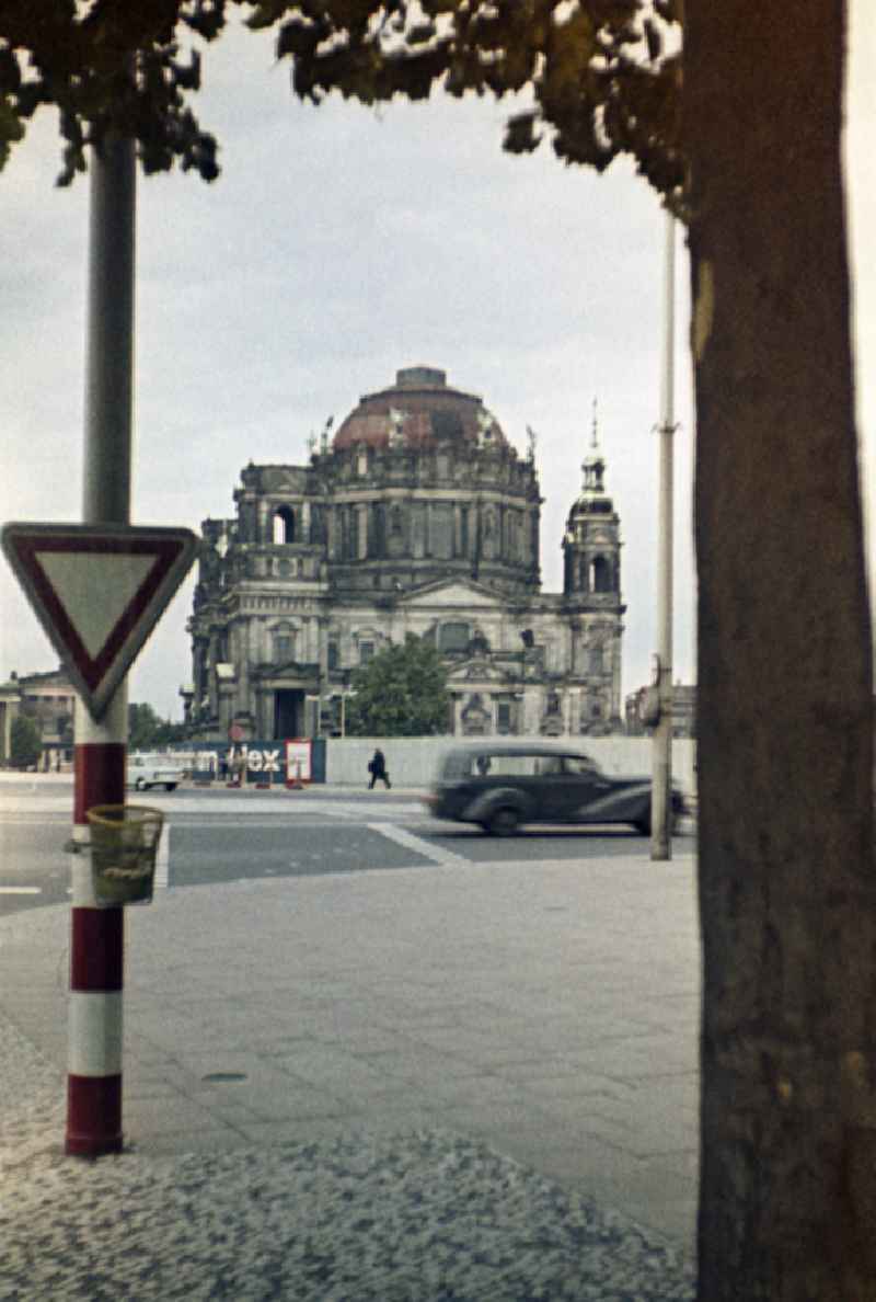 Facade and roof structure of the sacral building of the church ' Berliner Dom ' on street Am Lustgarten in the district Mitte in Berlin Eastberlin on the territory of the former GDR, German Democratic Republic