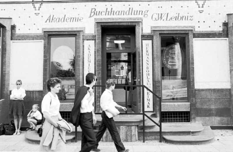 Eröffnung der Leibnitz- Buchhandlung am Platz der Akademie
26.