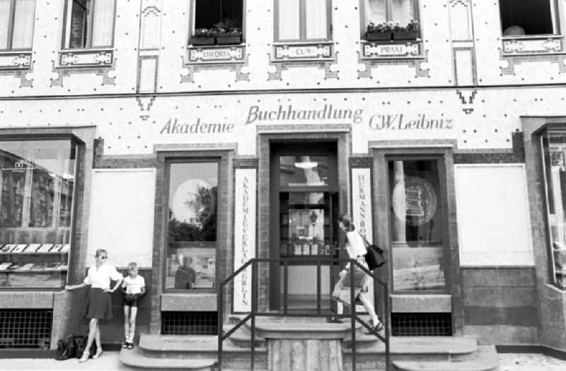 Eröffnung der Leibnitz- Buchhandlung am Platz der Akademie
26.
