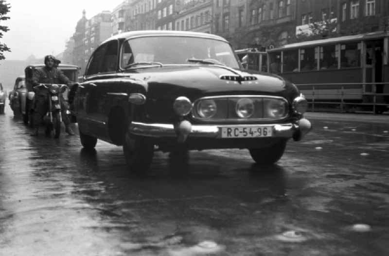 A TATRA 603 of the first series on a Berlin street. The Tatra 6