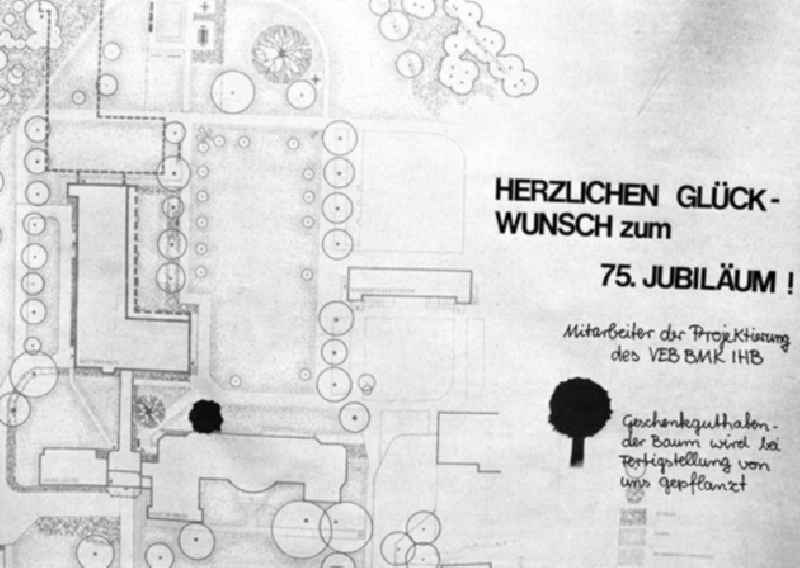 11.09.1986

Neubau Säuglings- und Kinder-Krankenhaus 'Theodor Auerbach' in Berlin - Weissensee

Umschlagnr.: 1