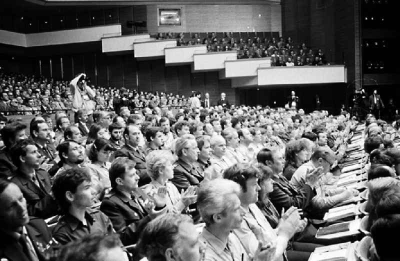 8. Kongress der GST (Gesellschaft füür Sport und Technik)
vom 14.05.1987 - 16.