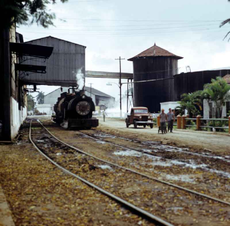 Bahnhof in einem Ort in der kubanischen Provinz Camagüey.