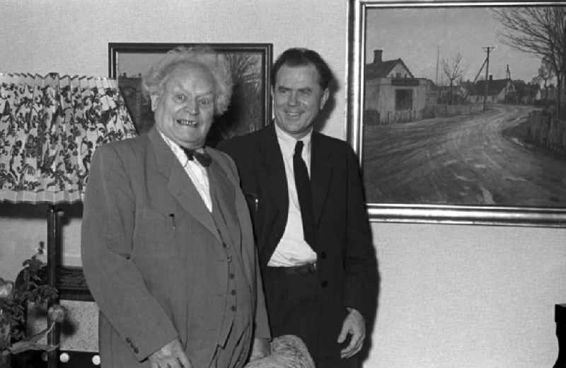 Writer and book author Martin Andersen Nexoe with the Danish communist politician Aksel Larsen in the district of Altstadt in Dresden in the state of Saxony on the territory of the former GDR, German Democratic Republic