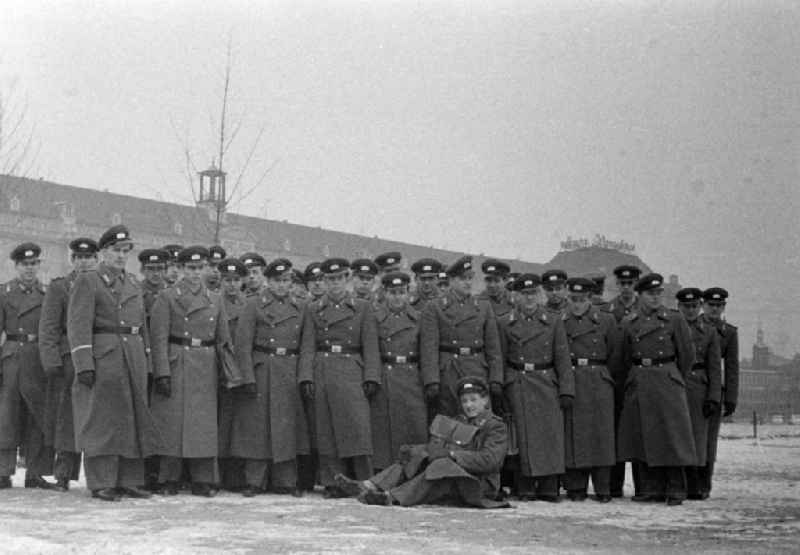 Soldiers of the VP People's Police on a group excursion in the district Altstadt in Dresden, Saxony in the territory of the former GDR, German Democratic Republic