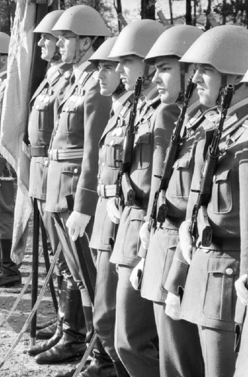 Parade formation and march of soldiers and officers of Panzer Regiment 8 (PR-8) on the occasion of the ceremonial and media-effective dissolution of the troop unit on the grounds of the Artur-Becker barracks in Goldberg in the state of Mecklenburg-Western Pomerania in the area of the former GDR, German Democratic Republic