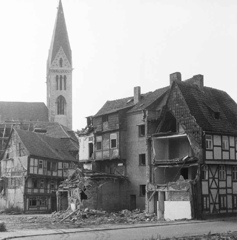 Rubble and ruins Rest of the facade and roof structure of the half-timbered house an der Dominikanerstrasse in Halberstadt in the state Saxony-Anhalt on the territory of the former GDR, German Democratic Republic