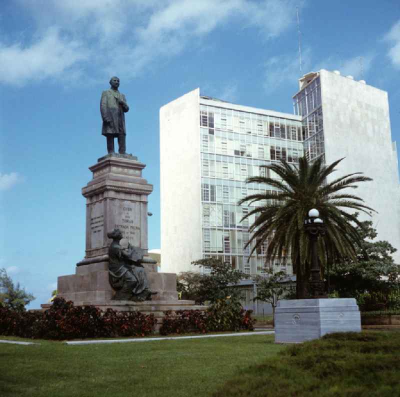 Blick auf das Denkmal für Tomás Estrada Palma, dem ersten Präsidenten Kubas (1902 bis 19