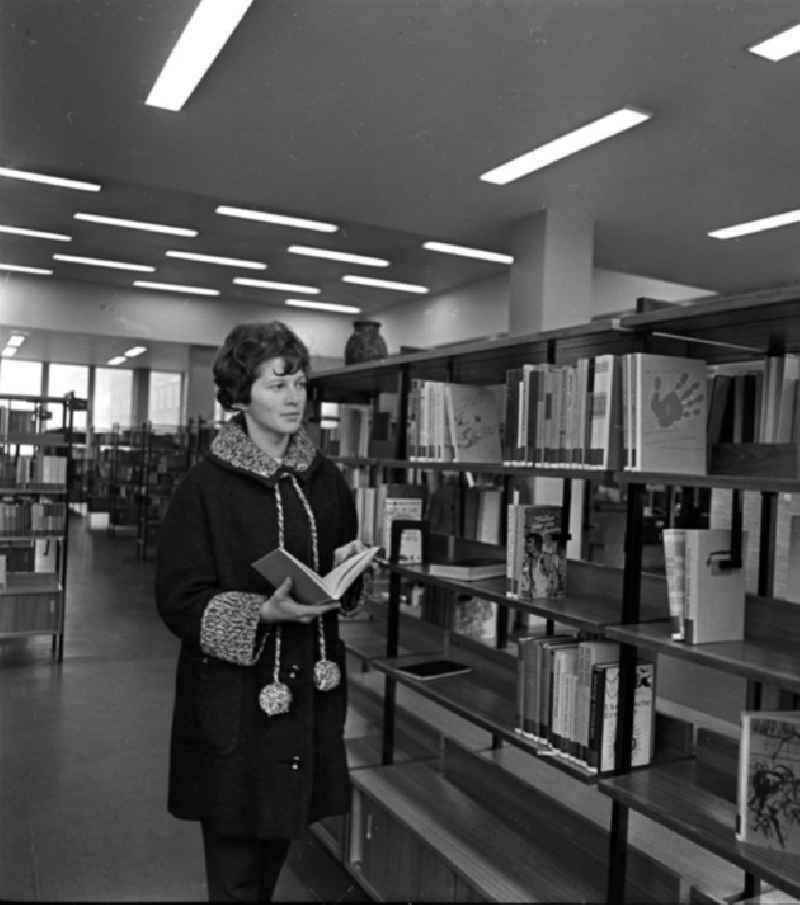 Dezember 1965
Kulturzentrum Neubrandenburg - Bibliothek