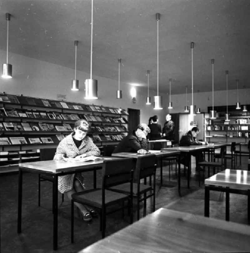 Dezember 1965
Kulturzentrum Neubrandenburg - Bibliothek