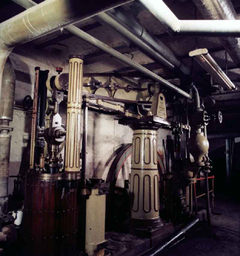 Production and manufacture of sugar, syrup, molasses and fertilizer in Oldisleben, Thuringia on the territory of the former GDR, German Democratic Republic