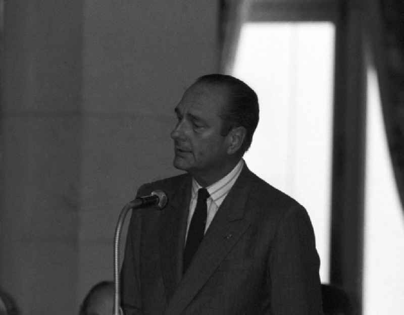 Jacques Chirac, Bürgermeister Paris, hält eine Rede im Rathaus in Paris.