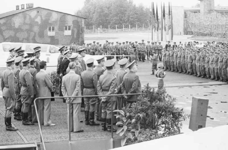 Members of the Politburo of the SED Central Committee to visit the Jagdfliegergeschwader 9 (JG-9) in Peenemuende in Western Pomerania in the field of the former GDR, German Democratic Republic