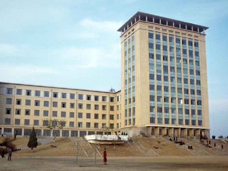 Blick auf den Pionierpalast in Pjöngjang, der Hauptstadt der Koreanischen Demokratischen Volksrepublik KDVR - Nordkorea / Democratic People's Republic of Korea DPRK - North Korea.