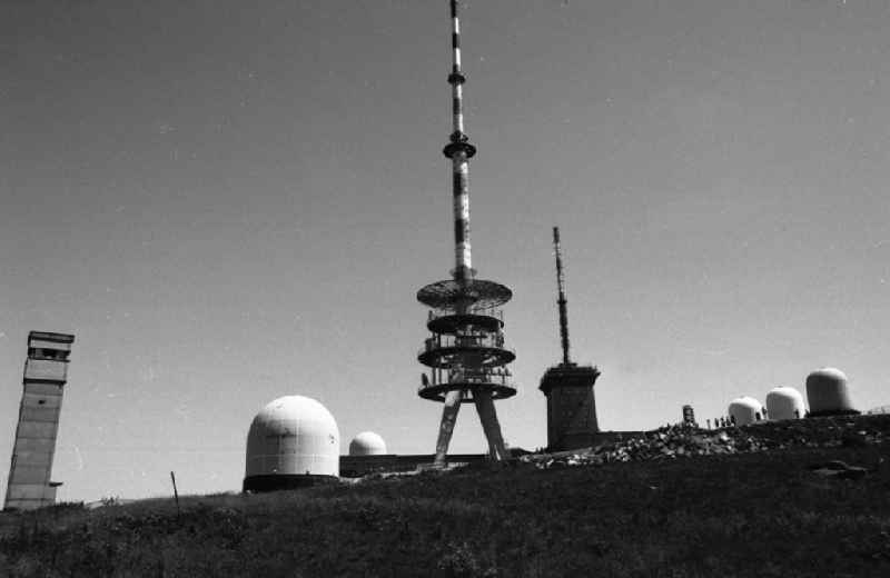 Transmission and radio technology - military technology of the GSSD - Red Army on the summit of the Brocken Plateau during the first visit by civilians in Schierke in the state of Saxony-Anhalt in the area of the former GDR, German Democratic Republic