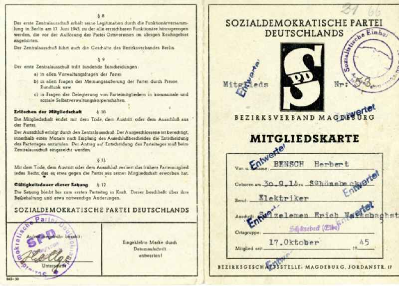 Reproduction of the membership card and membership card of the SPD Social Democratic Party of Germany issued and canceled after unification with the KPD to form the SED Socialist Inkist Party of Germany in Schoenebeck (Elbe) in the state of Saxony-Anhalt on the territory of the former GDR, German Democratic Republic