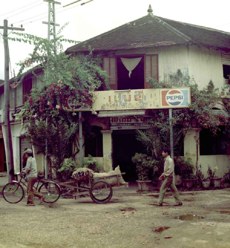 Französisches Restaurant und Patisserie in Vientiane in der Demokratischen Volksrepublik Laos.